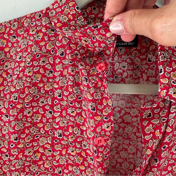 Bhagkem 100% Silk Red Floral Button Down Shirt Women’s Size M - Picture 4 of 11